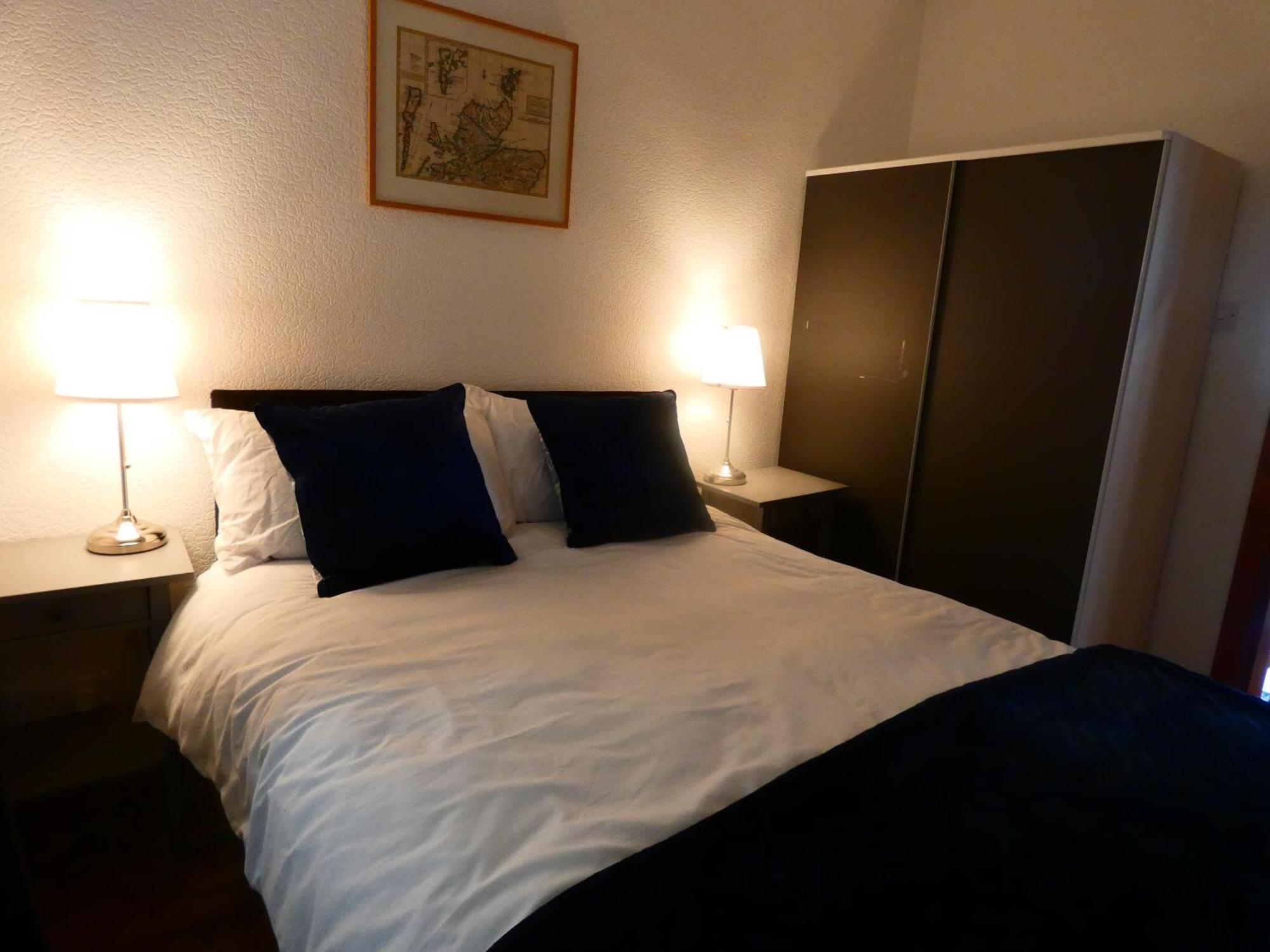Central 2-Bed Flat In Эдинбург Экстерьер фото