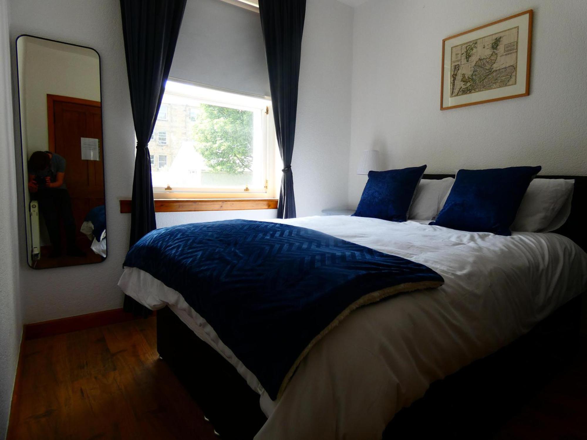 Central 2-Bed Flat In Эдинбург Экстерьер фото